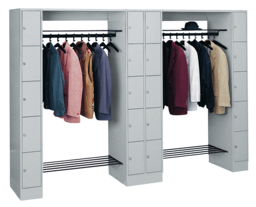C+P Schließfach-Garderobe Classic lichtgrau mit 20 Fächern, Breite 2840 mm