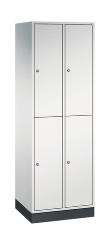 C+P Doppelstöckiger Garderobenschrank Intro, Abteilbreite 260 mm