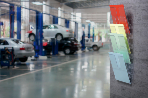 Durable Wandprospekthalter FLEXIPLUS für DIN A4, 6 Ablagen