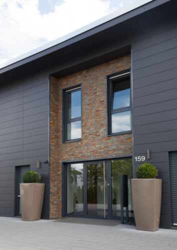 Pflanzeinsatz degardoÂź TREVIA I