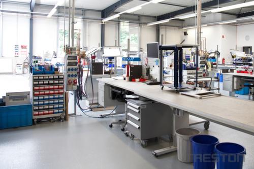 Treston Großes Lagermagazin, 48 Schublade(n), RAL7035 Lichtgrau/blau