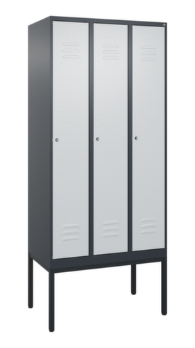 C+P Spind Classic Plus mit 3 Abteilen, Abteilbreite 300 mm