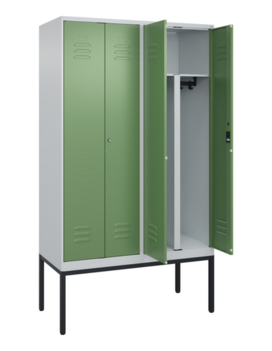 C+P PSA-Spind Classic Plus für Schwarz-Weiß-Trennung, Abteilbreite 300 mm