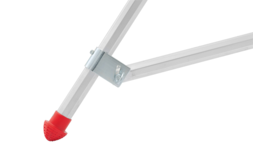 Hymer FahrgerĂŒst 8472 mit Auslegern