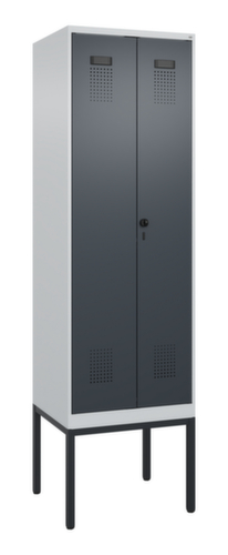 C+P Schwarz-Weiß-Spind Evolo PLUS mit Doppelabteil, Abteilbreite 300 mm