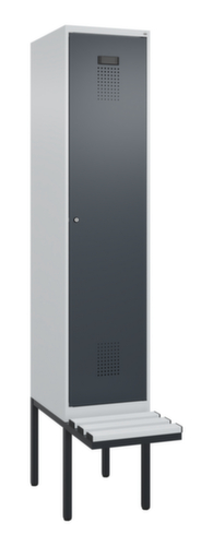 C+P Schwarz-Weiß-Spind Evolo PLUS mit Sitzbank, Abteilbreite 400 mm