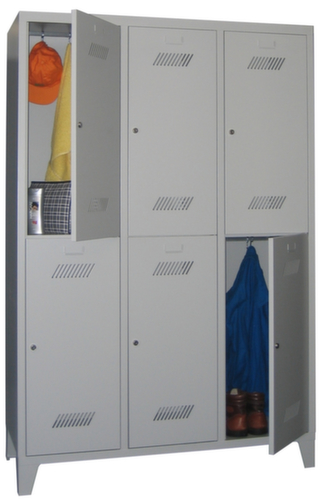 PAVOY Armoire vestiaire à deux niveaux Basis gris clair avec 3x2 compartiments, largeur de compartiment 400 mm