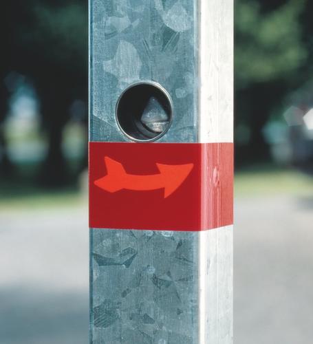 Poteau à tête pointue, hauteur 900 mm, à insérer avec manchon