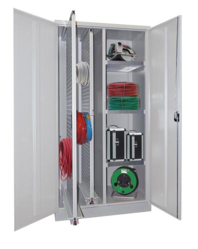 PAVOY Armoire verticale gris clair avec équipements pratiques