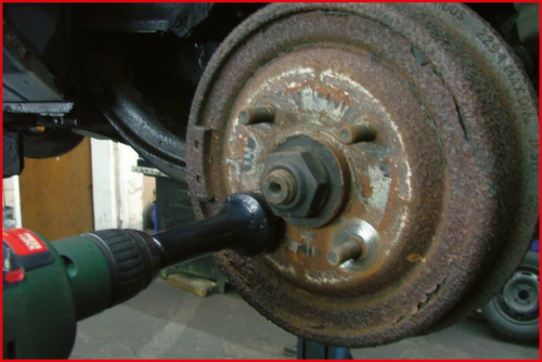 KS Tools Jeu de meules pour moyeu de goujon