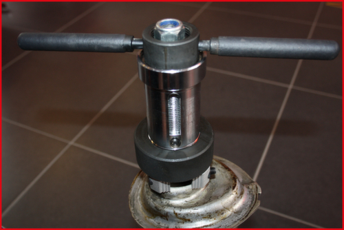 KS Tools Jeu d'aide au montage d'amortisseurs pour amortisseurs avec ressort d'arrêt de tension