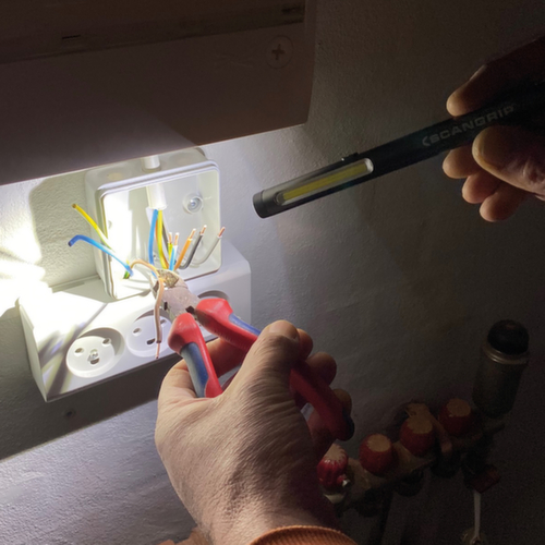 Scangrip lampe stylo à batterie WORK PEN 200 R