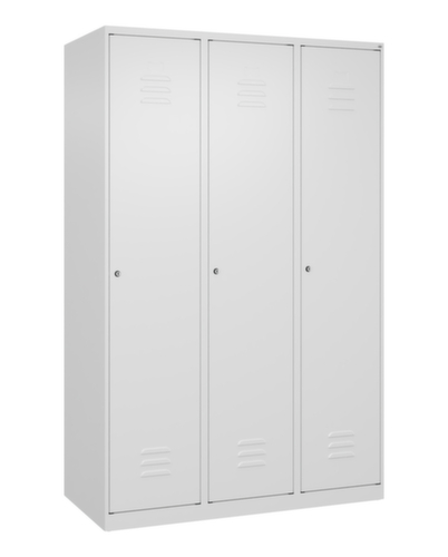 C+P Armoire vestiaire Classic Plus à 3 compartiments, largeur de compartiment 400 mm