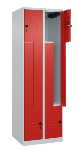 C+P Armoire vestiaire Z Classic Plus, largeur de compartiment 150/300 mm