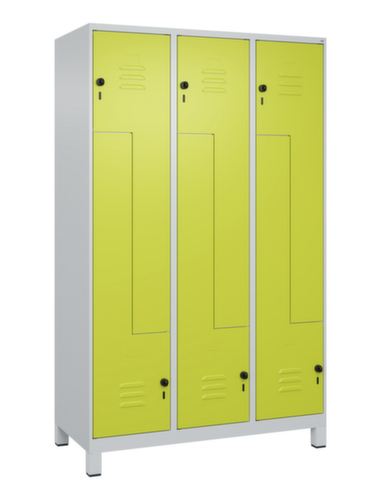 C+P Armoire vestiaire Z Classic Plus, largeur de compartiment 200/400 mm