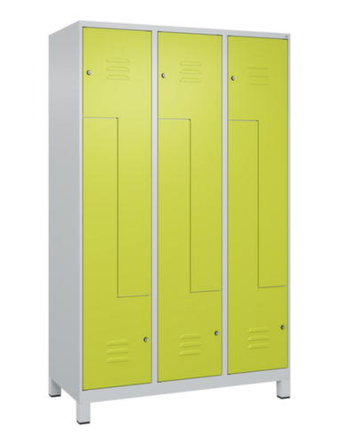 C+P Armoire vestiaire Z Classic Plus, largeur de compartiment 200/400 mm