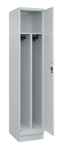 C+P Armoire vestiaire Classic Plus pour une séparation en noir et blanc, largeur de compartiment 400 mm