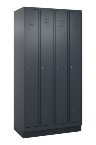 C+P Armoire vestiaire Classic Plus à 4 compartiments, largeur de compartiment 250 mm