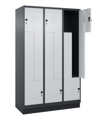 C+P Armoire vestiaire Z Classic Plus, largeur de compartiment 200/400 mm