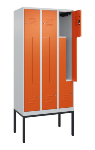 C+P Armoire vestiaire Z Classic Plus, largeur de compartiment 150/300 mm