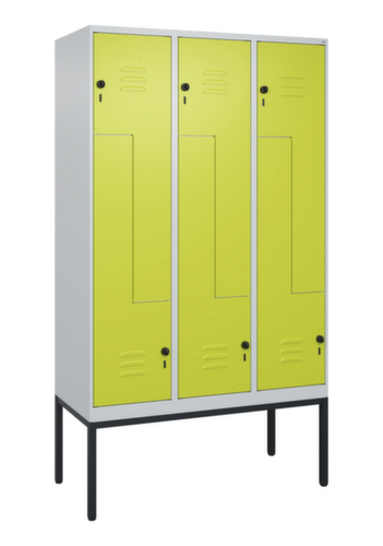 C+P Armoire vestiaire Z Classic Plus, largeur de compartiment 200/400 mm