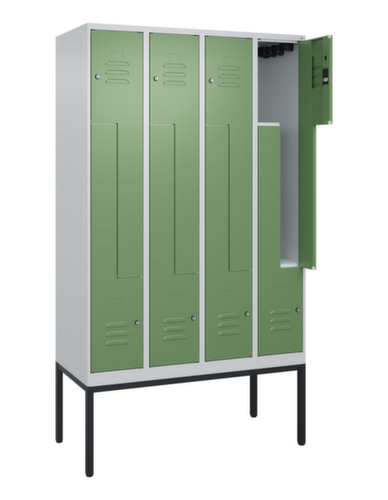 C+P Armoire vestiaire Z Classic Plus, largeur de compartiment 150/300 mm