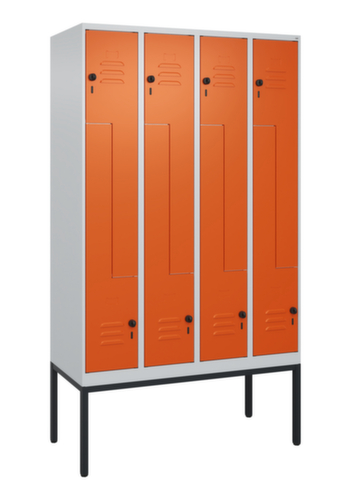 C+P Armoire vestiaire Z Classic Plus, largeur de compartiment 150/300 mm
