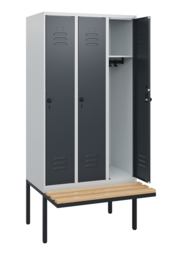 C+P Armoire vestiaire Classic Plus avec banc, largeur de compartiment 300 mm