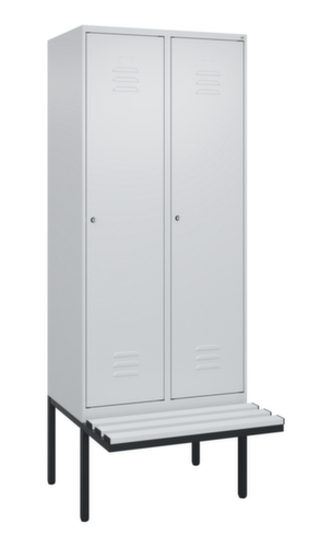 C+P Armoire vestiaire Classic Plus avec banc, largeur de compartiment 400 mm