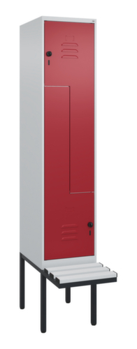C+P Armoire vestiaire Z Classic Plus avec banc intégré, largeur de compartiment 400 mm