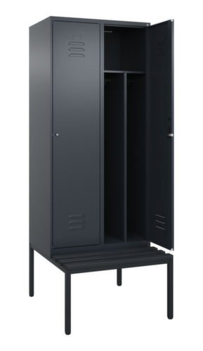 C+P Armoire vestiaire avec banc Classic Plus pour une séparation en noir et blanc, largeur de compartiment 400 mm