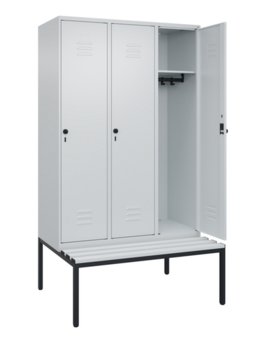 C+P Armoire vestiaire Classic Plus avec banc, largeur de compartiment 400 mm