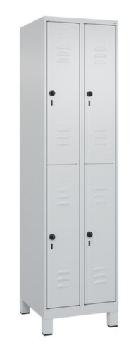 C+P Armoire vestiaire à deux niveaux Classic Plus, largeur de compartiment 250 mm