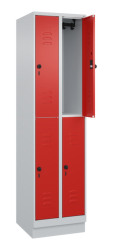 C+P Armoire vestiaire à deux niveaux Classic Plus, largeur de compartiment 250 mm