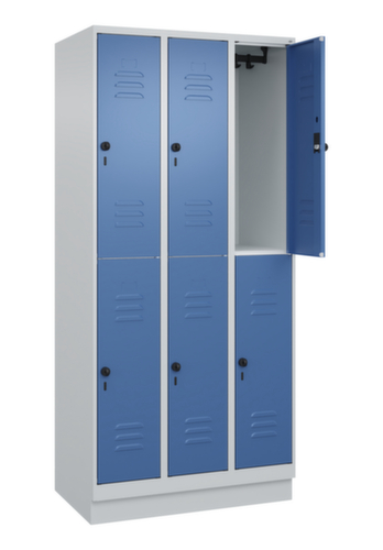 C+P Armoire vestiaire à deux niveaux Classic Plus, largeur de compartiment 300 mm