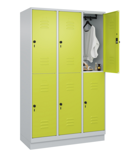 C+P Armoire vestiaire à deux niveaux Classic Plus, largeur de compartiment 400 mm