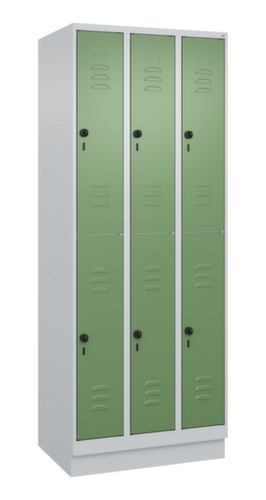 C+P Armoire vestiaire à deux niveaux Classic Plus, largeur de compartiment 250 mm