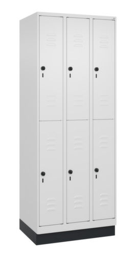 C+P Armoire vestiaire à deux niveaux Classic Plus, largeur de compartiment 250 mm