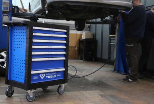 Brilliant Tools workshop trolley with 7 drawers and 473 tools