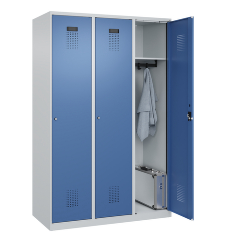 C+P Armoire vestiaire Evolo PLUS, largeur de compartiment 400 mm