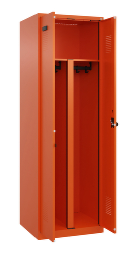 C+P Armoire vestiaire pour EPI Evolo PLUS pour une séparation en noir et blanc, largeur de compartiment 300 mm