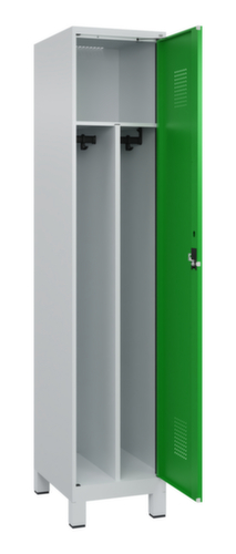 C+P Armoire vestiaire Evolo PLUS pour une séparation en noir et blanc, largeur de compartiment 400 mm