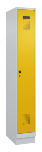 C+P Armoire vestiaire noir-blanc Evolo PLUS sur socle