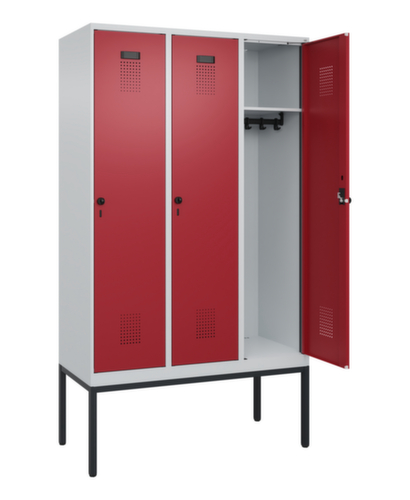 C+P Armoire vestiaire Evolo PLUS, largeur de compartiment 400 mm