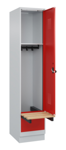 C+P Armoire vestiaire Evolo PLUS avec banc suspendu, largeur de compartiment 400 mm