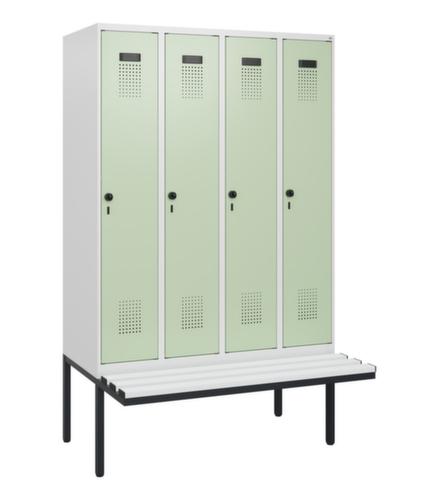 C+P Armoire vestiaire Evolo PLUS avec banc suspendu, largeur de compartiment 300 mm