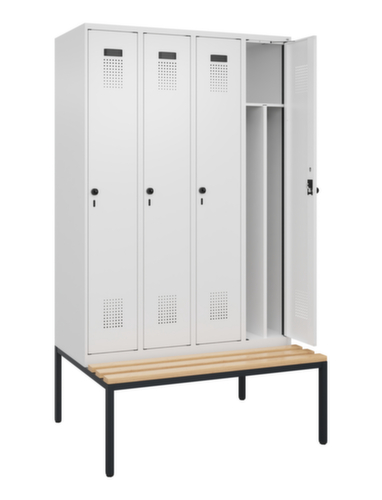 C+P armoire vestiaire en noir et blanc Evolo PLUS avec banc, largeur de compartiment 300 mm