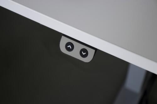 Elektrisch höhenverstellbarer Sitz-Steh-Schreibtisch XMKA-Serie