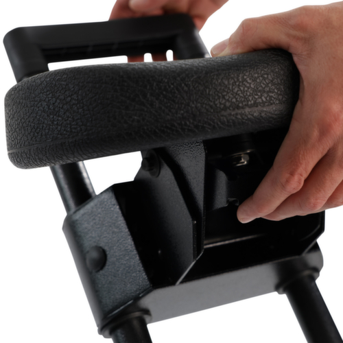 UDOBÄR Schwenkbare Stehhilfe mit automatischer Rückstellung, Sitzhöhe 610 - 830 mm