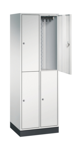 C+P Armoire vestiaire à deux niveaux Intro, largeur de compartiment 260 mm